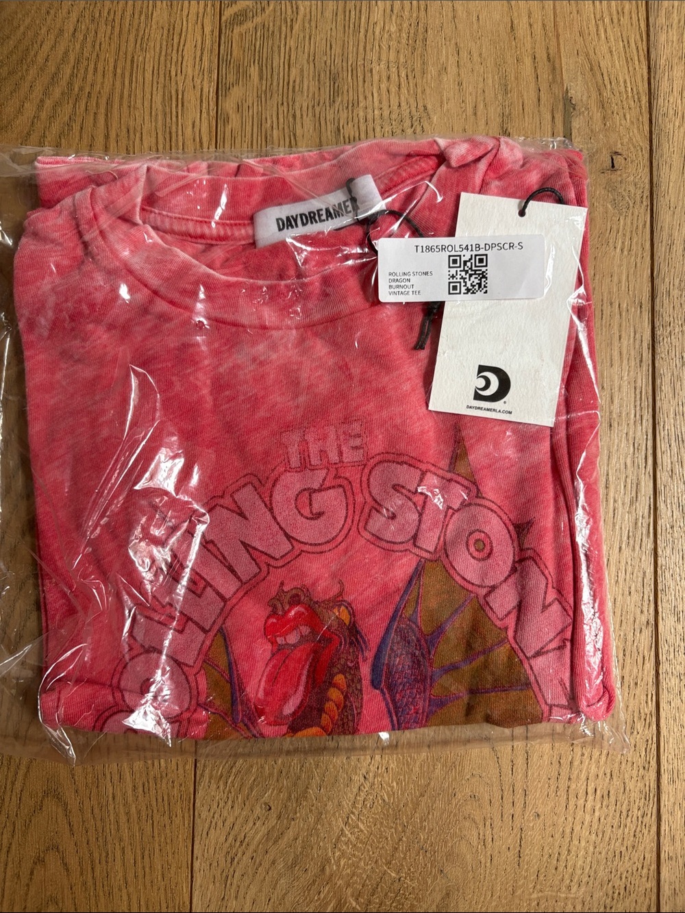 Daydreamer The Rolling Stones Dragon Burnout Vintage Tee T-Shirt SMALL Coral Red - Picture 2 of 2